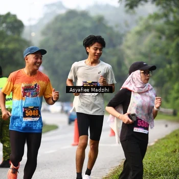 Runner Photo 8140471