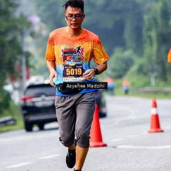 Runner Photo 8140473