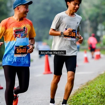 Runner Photo 8140474