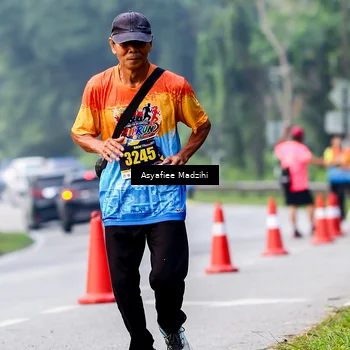 Runner Photo 8140478
