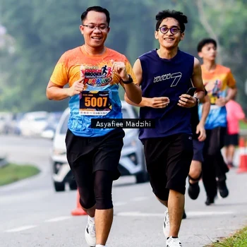 Runner Photo 8140483