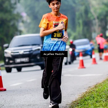 Runner Photo 8140494