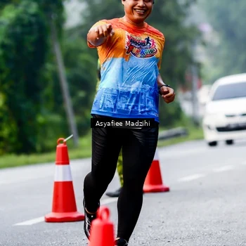 Runner Photo 8140524