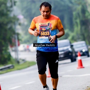Runner Photo 8140529