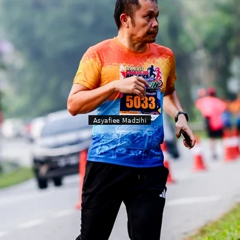 Runner Photo 8140533