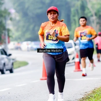 Runner Photo 8140535