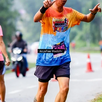 Runner Photo 8140546