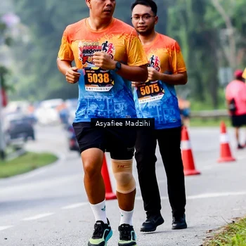 Runner Photo 8140550