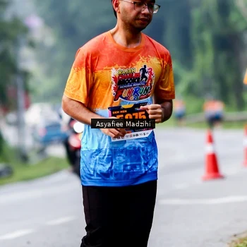 Runner Photo 8140554