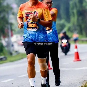 Runner Photo 8140555