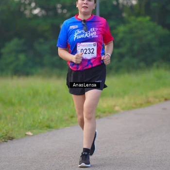 Runner Photo 8140558