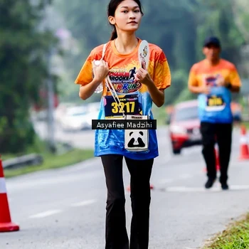 Runner Photo 8140559