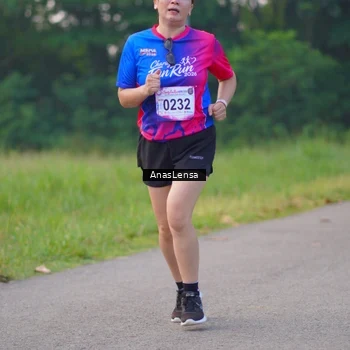 Runner Photo 8140562