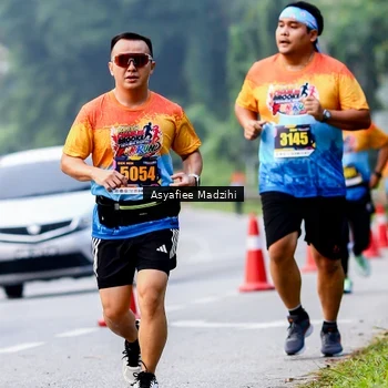 Runner Photo 8140566