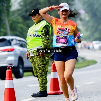 Runner Photo 8140581