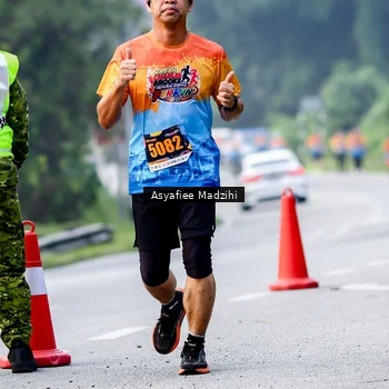 Runner Photo 8140597