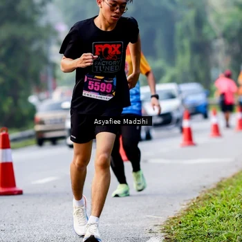 Runner Photo 8140633