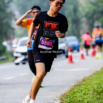 Runner Photo 8140634