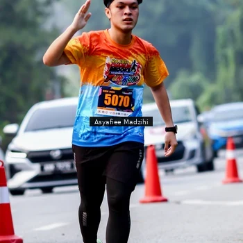 Runner Photo 8140635