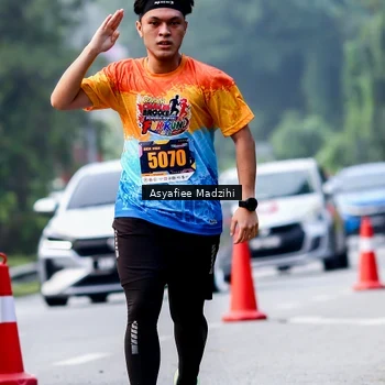 Runner Photo 8140636