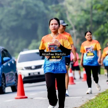 Runner Photo 8140638