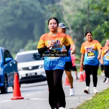 Runner Photo 8140640