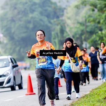 Runner Photo 8140673