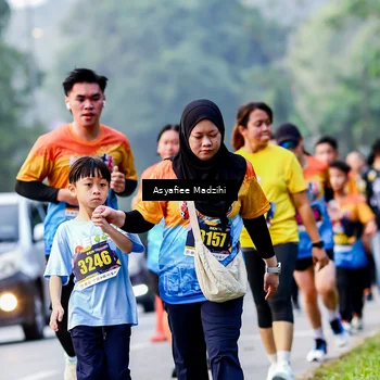 Runner Photo 8140684