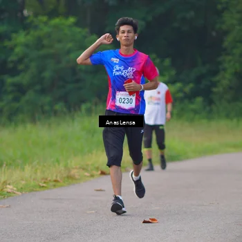 Runner Photo 8140687