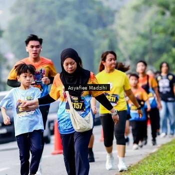 Runner Photo 8140688