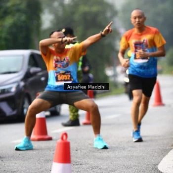 Runner Photo 8140712