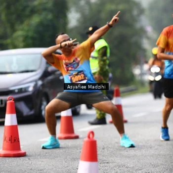 Runner Photo 8140713