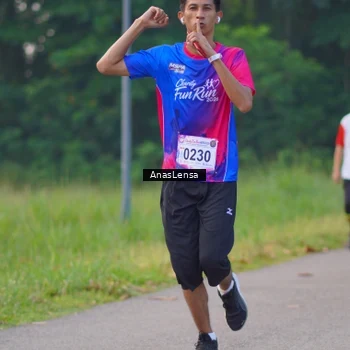 Runner Photo 8140718