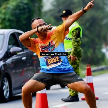 Runner Photo 8140719
