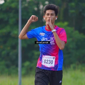 Runner Photo 8140741