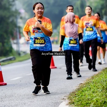 Runner Photo 8140744
