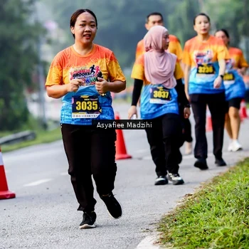 Runner Photo 8140746