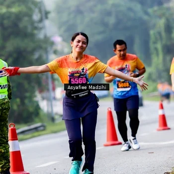 Runner Photo 8140763
