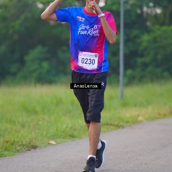 Runner Photo 8140771