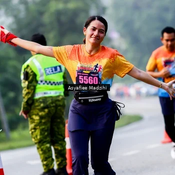 Runner Photo 8140774