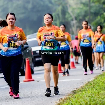 Runner Photo 8140804