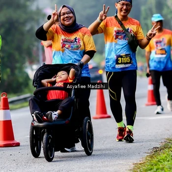 Runner Photo 8140847