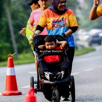 Runner Photo 8140850