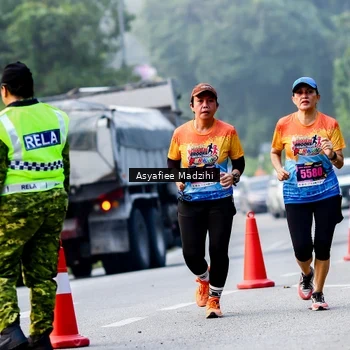 Runner Photo 8140857