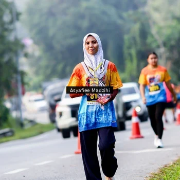 Runner Photo 8140870