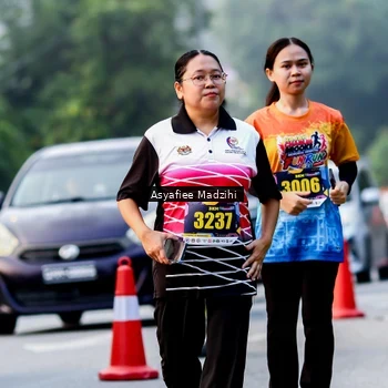 Runner Photo 8140897