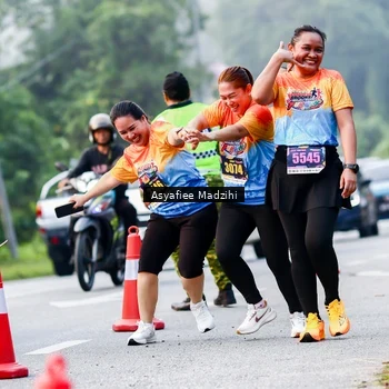Runner Photo 8140930