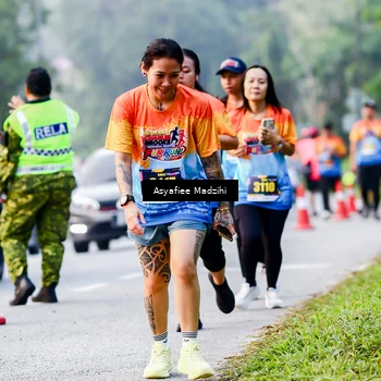 Runner Photo 8140953