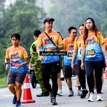 Runner Photo 8140960