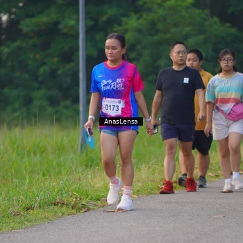 Runner Photo 8140963